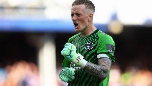 五星体育免费在线观看-皮克福德：塔科夫斯基可能抬脚有点高 我们认为若塔的进球是越位