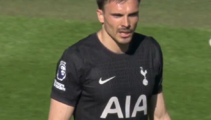 五星体育直播-英超保级反转！热刺1-0新帅首胜，西汉姆2-1绝杀，降级热门2选1