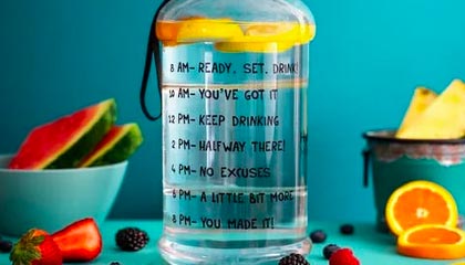 体育直播-F1迎首位“00后”车手！日本小将角田裕毅加盟小红牛